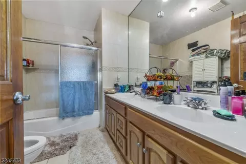 421 Centre St, Nutley, NJ 07110 photo 19
