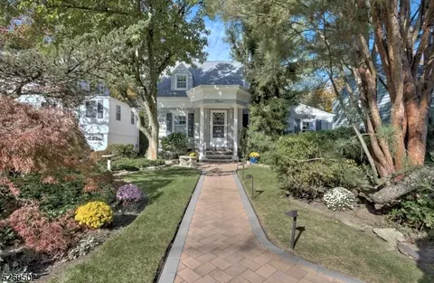 11 Edgemont Rd, West Orange, NJ 07052