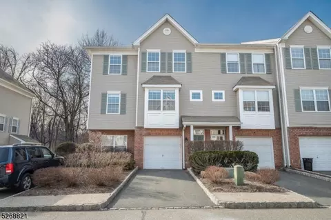 11 Greenbrook Dr #11, Bloomfield, NJ 07003