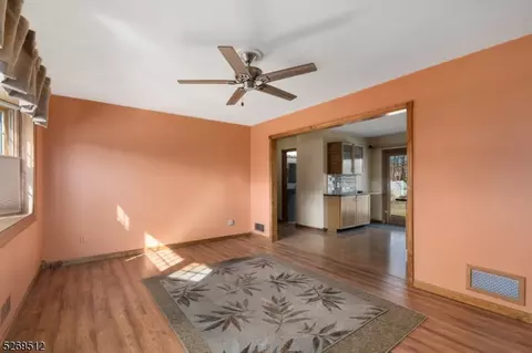 25 Hamilton Ave, Wayne, NJ 07470 photo 15