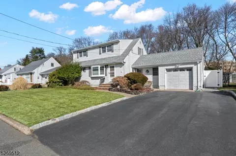 25 Hamilton Ave, Wayne, NJ 07470 photo 2