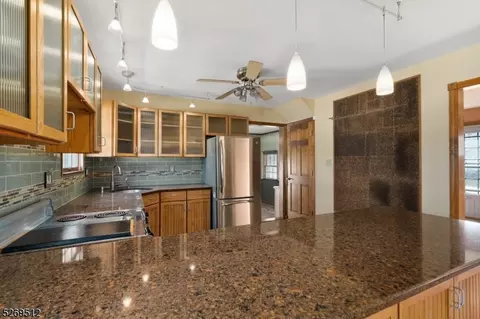 25 Hamilton Ave, Wayne, NJ 07470 photo 11
