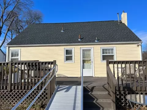 45 S Valley Rd, Lincoln Park, NJ 07035