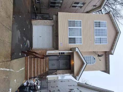 170 Wainwright St, Newark, NJ 07112