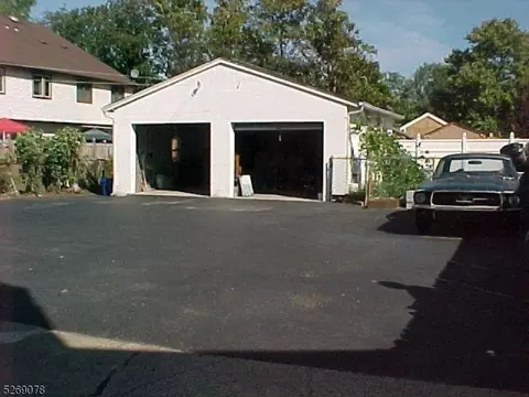 808 810 Mountain Ave, Middlesex, NJ 08846 photo 2