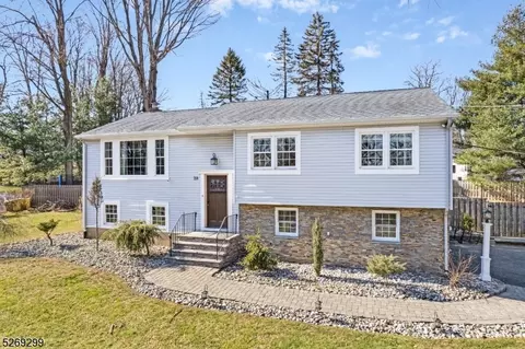28 Courter St, Bernardsville Boro, NJ 07924