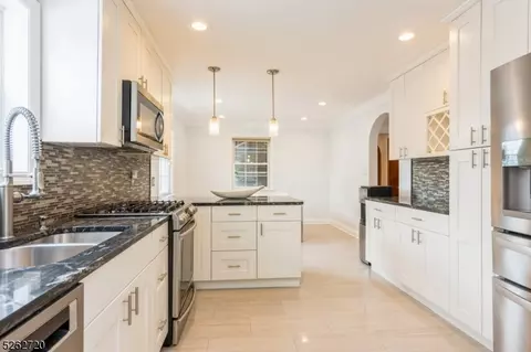 761-763 Emerson Ave, Elizabeth, NJ 07208