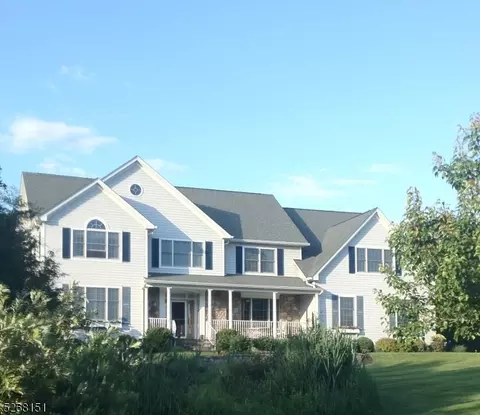 4 Lone Oak Ln, Boonton Twp, NJ 07005