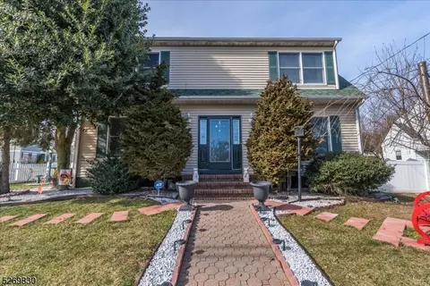 423 Huff Ave, Manville, NJ 08835