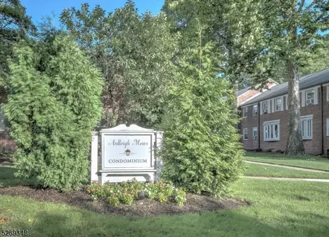 349 Bloomfield Ave #95, Verona, NJ 07044