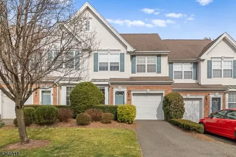 117 Cambridge Dr, Nutley, NJ 07110