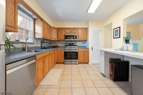 1603 Regents Ct, Hillsborough, NJ 08844