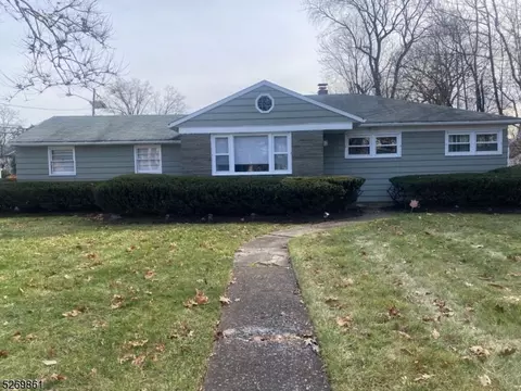 1117 W 7th St, Plainfield, NJ 07063