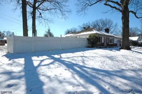 180 Oak Dr, Middlesex, NJ 08846 photo 21