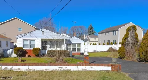 154 Jersey Ave, Aberdeen Twp, NJ 07721
