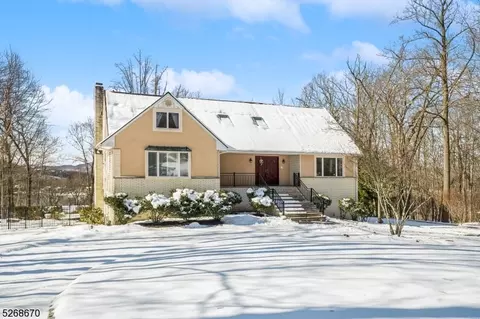 106 Cheyenne Way, Wayne, NJ 07470