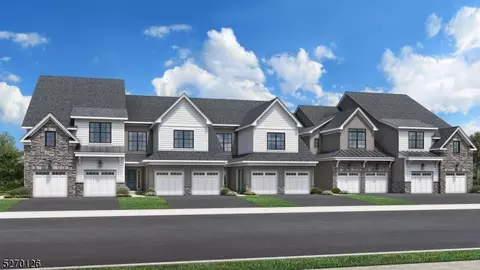 2 Hughes Ct #116, Denville, NJ 07834