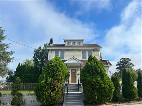 92 Tiona Ave, Belleville, NJ 07109
