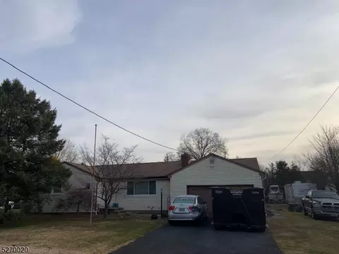 1613 Windrew Ave, South Plainfield, NJ 07080