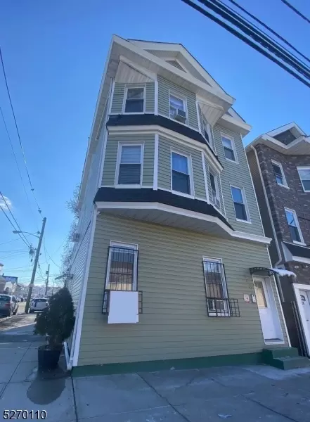 140 5th Ave, Paterson, NJ 07524