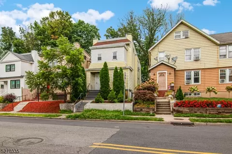 30 Dodd St, East Orange, NJ 07017