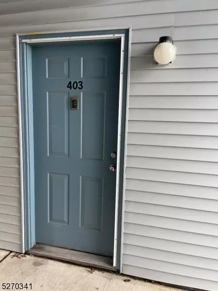 20-403 Delar Pkwy #403, Franklin Twp, NJ 08823