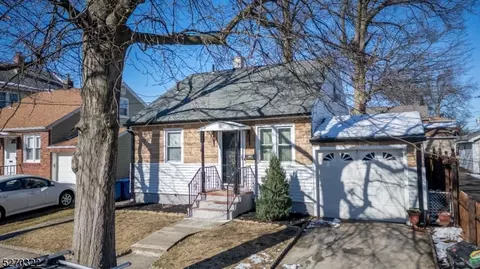 27 Bellevue Ave, Belleville, NJ 07109