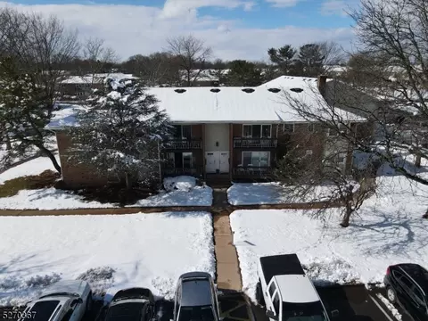 527 Andria Ave #209, Hillsborough, NJ 08844