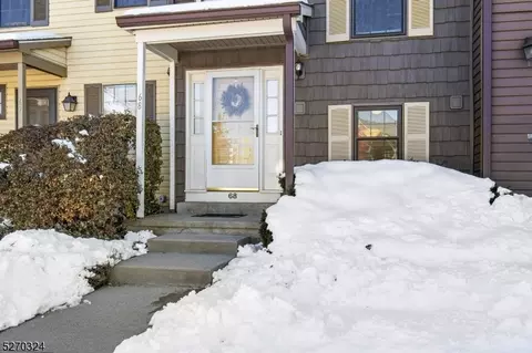 68 Wood Duck Ct, Hackettstown, NJ 07840