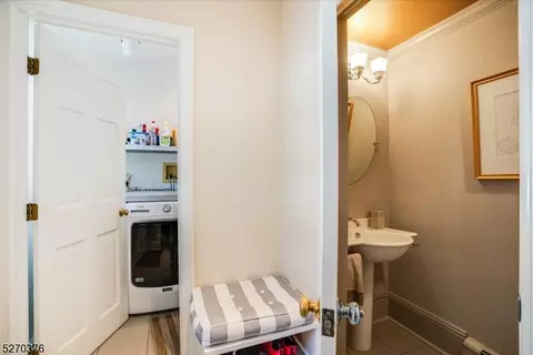23 Windsor Pl, Montclair, NJ 07043 photo 18