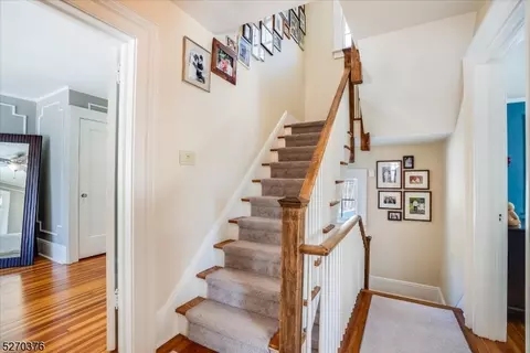 23 Windsor Pl, Montclair, NJ 07043 photo 25