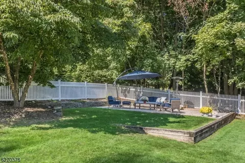 23 Windsor Pl, Montclair, NJ 07043 photo 40
