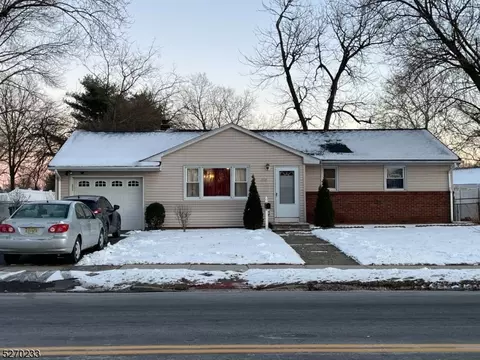 1519 W 7th St, South Plainfield, NJ 07080