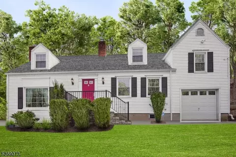 10 E Lake Blvd, Morristown, NJ 07960