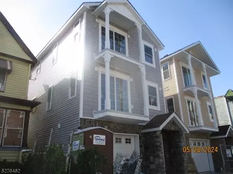 368 Sandford Ave, Newark, NJ 07106