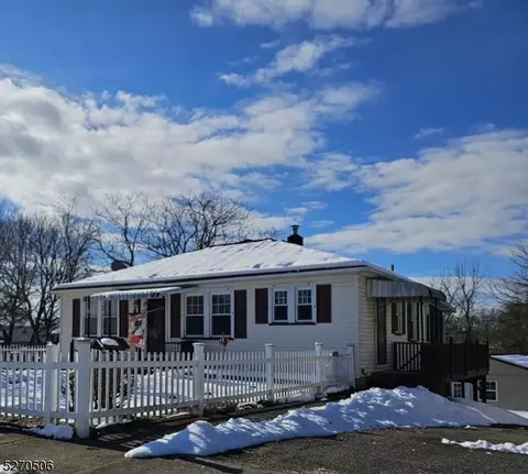 934 Hill St, Phillipsburg, NJ 08865