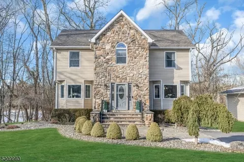38 Station Rd, Somerville, NJ 08876