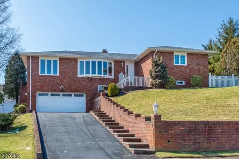109 Holster Rd, Clifton, NJ 07013