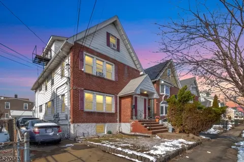 243 N 17th St, Bloomfield, NJ 07003