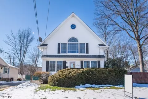 7 Nokomis Ave, Parsippany-troy Hills Twp, NJ 07034