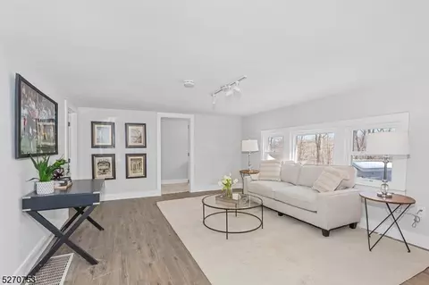 44 New Hampshire St, Newton, NJ 07860