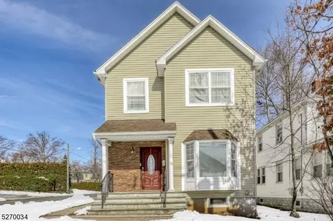 41 E Prospect St, Waldwick, NJ 07463