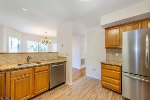 1 Fair Ridge Ct, Wayne, NJ 07470 photo 7