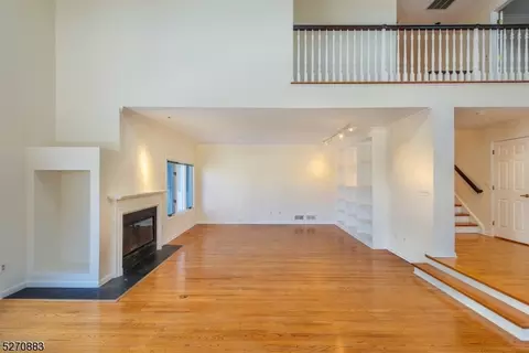 1 Fair Ridge Ct, Wayne, NJ 07470 photo 16