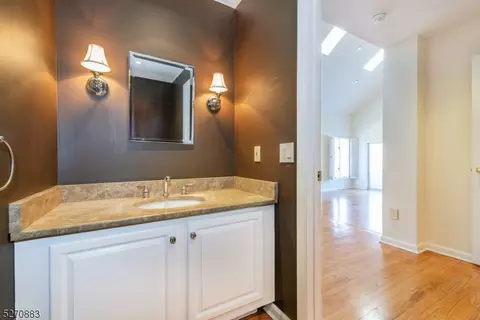 1 Fair Ridge Ct, Wayne, NJ 07470 photo 17