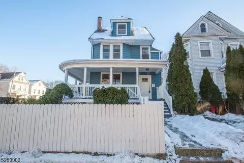 29 Dodd St, East Orange, NJ 07017