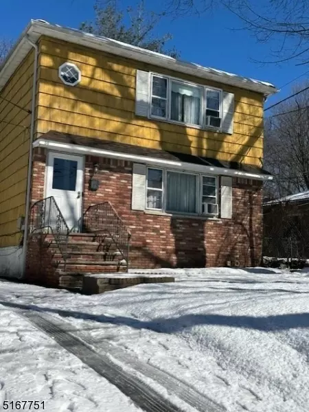 50 Crescent Ter, Belleville, NJ 07109