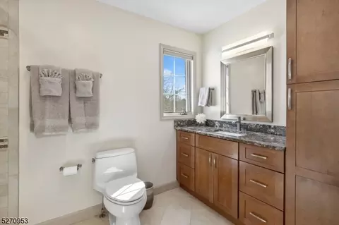21 Eagle Ct, Randolph, NJ 07869 photo 24