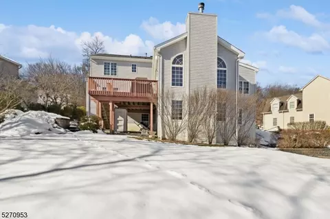 21 Eagle Ct, Randolph, NJ 07869 photo 2