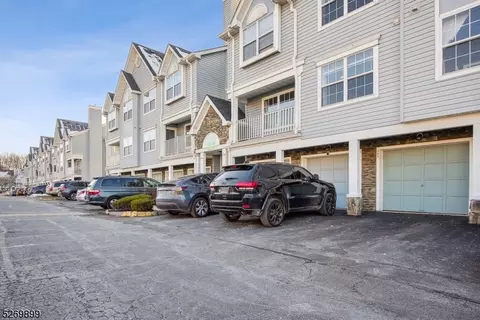 245 Prestwick Way, Edison, NJ 08820